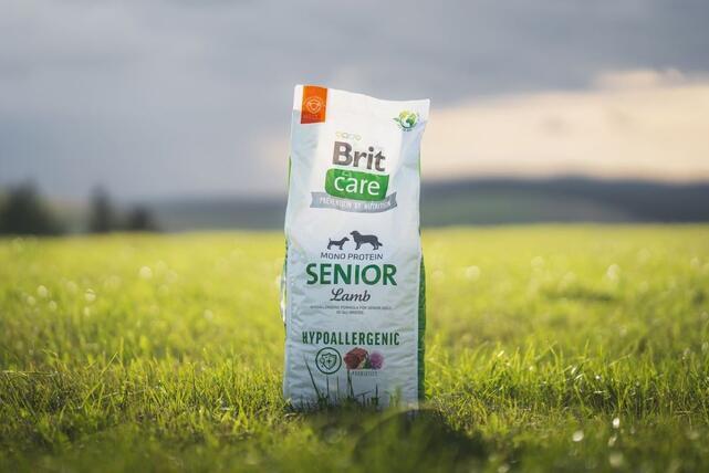 Brit Care Dog Hypoallergenic Senior - 2